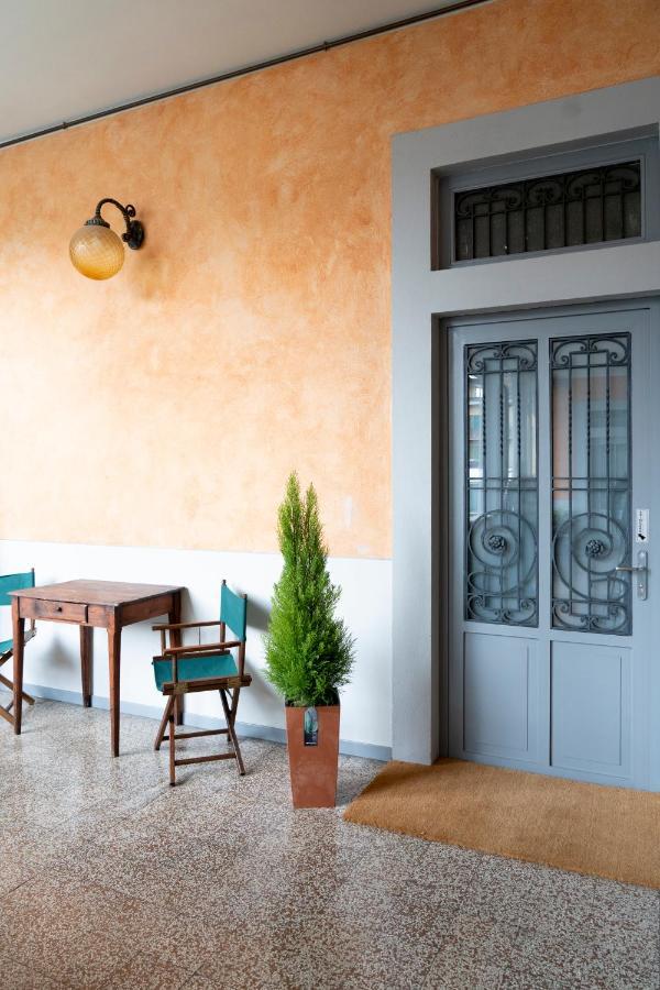 Varese Suites Exterior foto